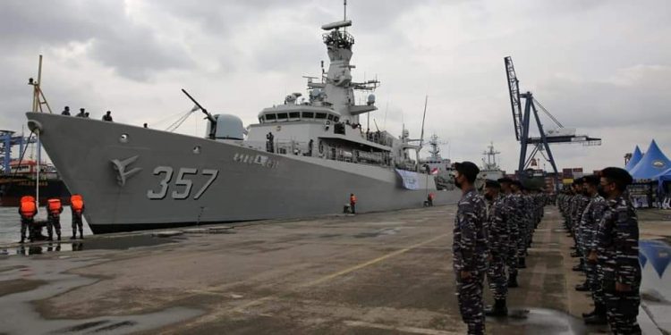 Produk Anak Bangsa PT. DI Kirim Helikopter Super Puma ke TNI AU