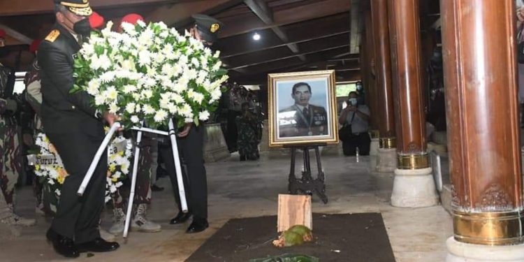 DPR Tegaskan Penghapusan Hak Pilih Eks HTI dan FPI Sesuai Konstitusi