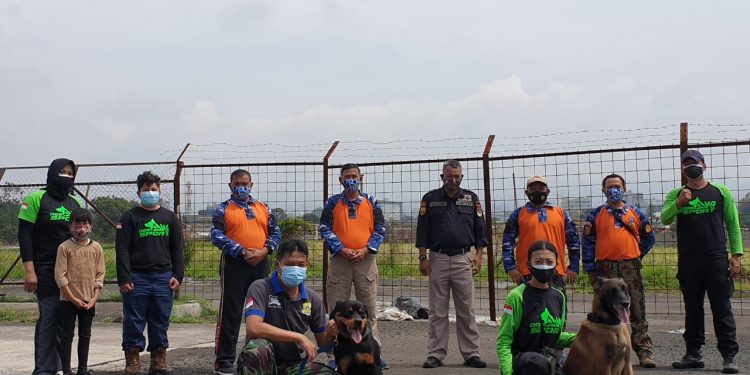 Dirgantara Rescue Saka Pramuka Dirgantara Lanud Husein S., dan Dog Rescue Jabar gelar Latihan bersama.