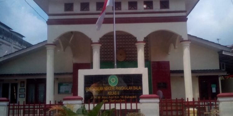Kapolda Riau Bersama Danrem Serta Danlanud Ikuti Rapim TNI/Polri Tahun 2021 Secara Virtual