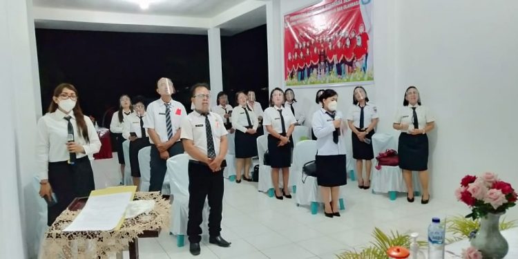 Dihadiri Fasilitator dan Kadis Dikpora Minsel , CKS Kelas B Terima STTPP.