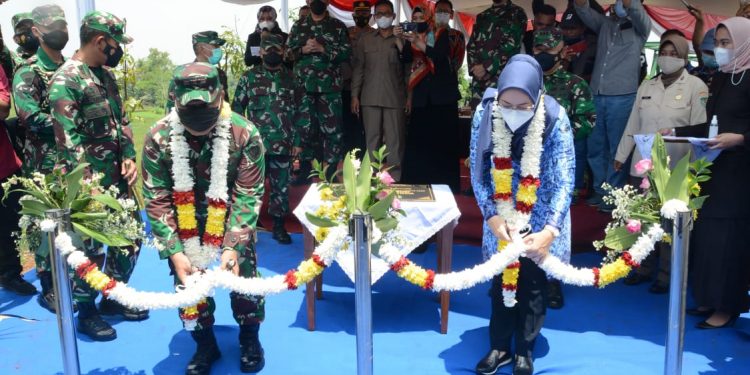 Pangdam III/Siliwangi Resmikan Jembatan Siliwangi 4, Bahagiakan Warga Dua Desa di Purwakarta