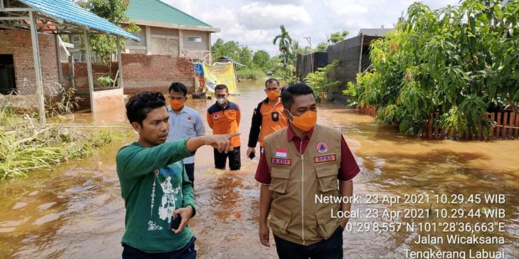 SAYA TIDAK ADA NIAT APALAGI BERMINAT 3 PERIODE,KITA HARUS TAAT ATURAN DAN MENJAGANYA BERSAMA