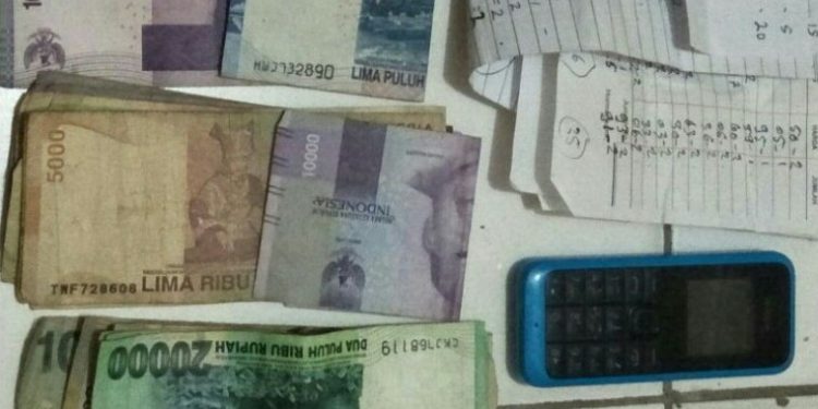 Antisipasi Balap Liar Jelang Buka Puasa, Kapolsek Bulukumpa Pimpin Patroli Mobile