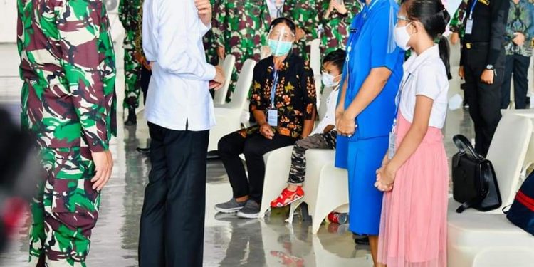 Pangdam XVI/Pattimura Beri Semangat Prajurit Zeni Kodam Pattimura