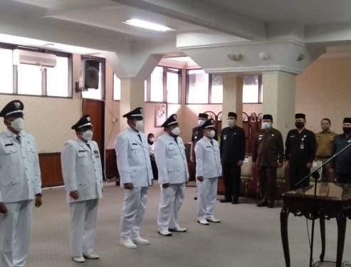 Bupati Kab Bandung lantik lima pejabat Kepala Desa