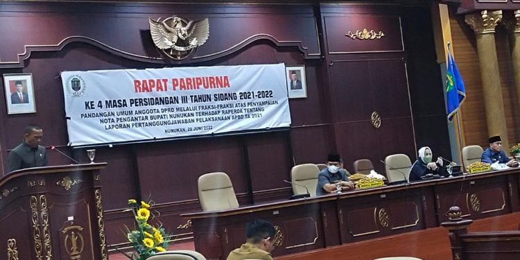 Lima Fraksi DPRD Nunukan, Sampaikan Pandangan Umum