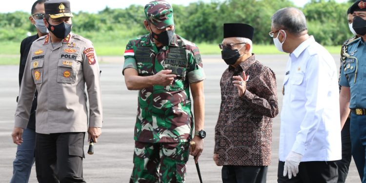 Peduli Kemanusiaan: Gubernur Sulsel dan Kadis P2KBP3A kab. Pinrang bantu 2 anak korban yang ditinggal