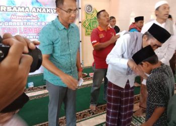 Bupati Berdoa Bersama Yatim Untuk Kesuksesan Kerjurprov Motocross.