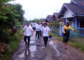 Kadis Kominfo Lampung utara Dan Jajarannya Tinjau Lokasi Banjir