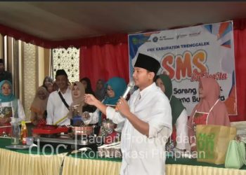 Safari Ramadhan di Masjid At-Takwa Gandusari , Bupati Arifin Kenang Kebaikan Kades Widoro