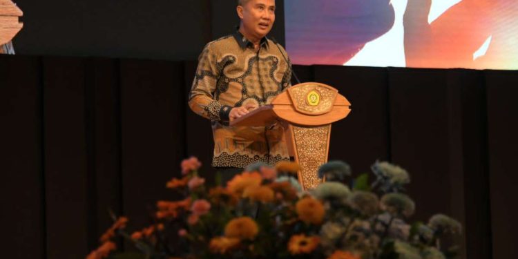 ORASIO DIES NATALIS UNPAR Bey Machmudin: SDM Jabar Aktor Terpenting Indonesia Emas 2045