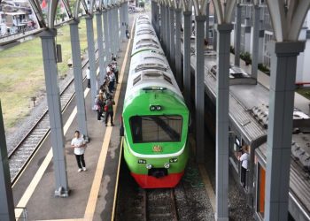 Resmi Beroperasi Mulai Hari Ini, KA Papandayan Rute Garut – Gambir