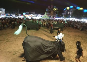 “Brotoseno Paradise Mberot ” Hebohkan Wonokerto Di Gebyar Bantengan
