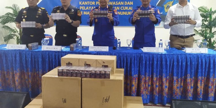 Ditpolairud Polda Kaltara dan Bea Cukai, Ungkap 268 Ball Rokok Arrow Pakai Pita Cukai Palsu