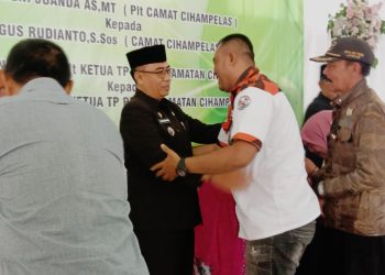 HADIRI Sertijab Camat Kecamatan Cihampelas . Begini Pesan Asep Sehabudin ASDA KBB