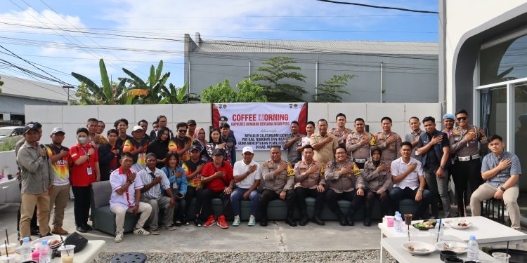 Kapolsek Nunukan Cek Kendaraan Dinas Personel demi Memastikan Kesiapan Menghadapai Pemilu 2024
