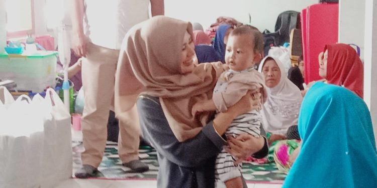 Violia Hadirkan Senyum Kebahagiaan Bayi di Pengungsian. Ilman Ucapkan Terima Kasih