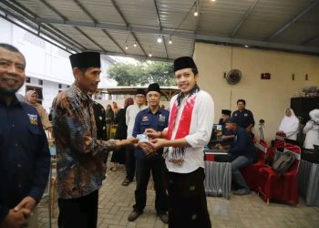 Syah Muhamad Natanegara Tinjau Layanan Masyarakat Dalam.Safari Ramadhan di Kecamatan Panggul