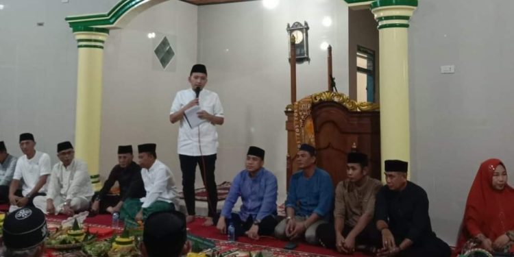 Hi. Ardian Saputra SH Menyampaikan Pesan Pada Acara Puncak Peringatan Resettlement atau HUT 5 Desa