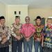 Lengkapi Berkas Penerimaan Dana Hibah Pengurus Masjid Al-Mubarok Temui Kesbangpol Manokwari