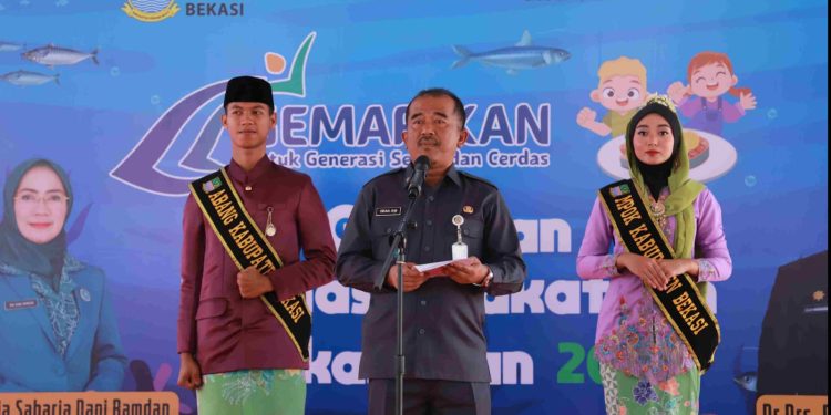 Turunkan Stunting, Dinas Perikanan Kabupaten Bekasi Ajak Masyarakat Cibarusah Gemarikan