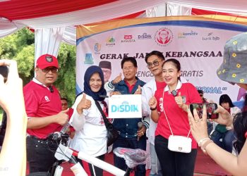 Pamriadi Sambut Hari Pendidikan Nasional dengan Gerak Jalan Kebangsaan dan Pengobatan Gratis di Bandung Barat