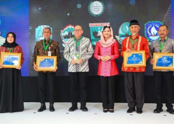 Jatim Borong 8 Penghargaan Anugerah Adinata Syariah 2024