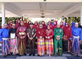 HARDIKNAS, Pemkab Bantaeng Beri Apresiasi Kepada Tenaga Pendidik