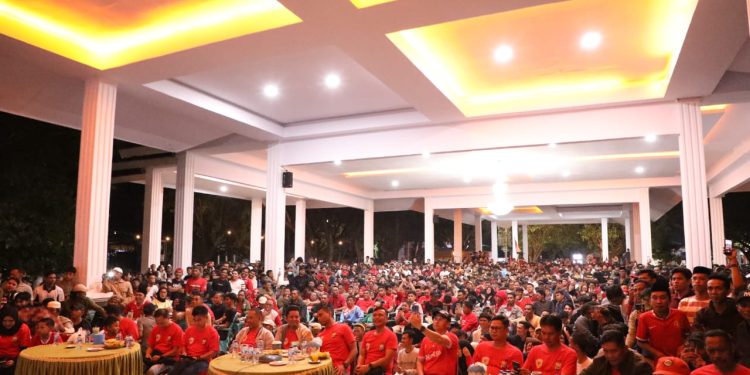 Nyalakan Semarak Garuda, Forkopimda Bersama Masyarakat Nobar Semi Final AFC U-23 Indonesia VS Uzbekistan
