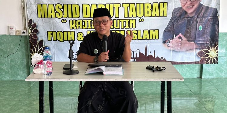 “Tak Pernah Ada Kata Terlambat, Warga Binaan Lapas Nunukan Semangat Ikuti Kajian Rutin Fiqih dan Hukum Islam”