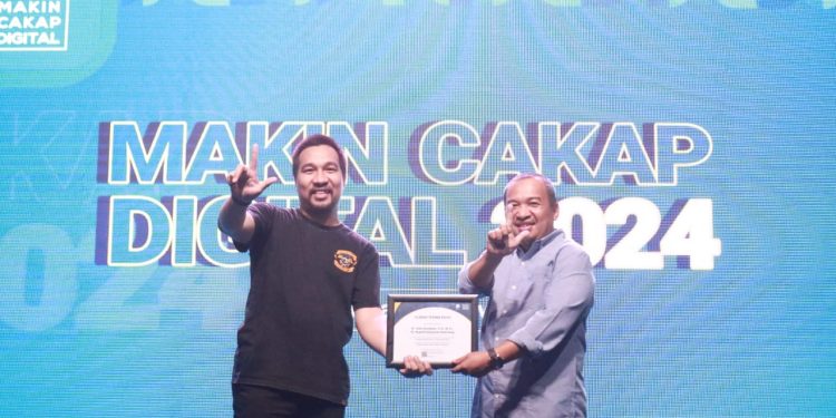 Meriahkan Semarak Desa Bantaeng, Masyarakat Padati Lapangan Hitam Seruni