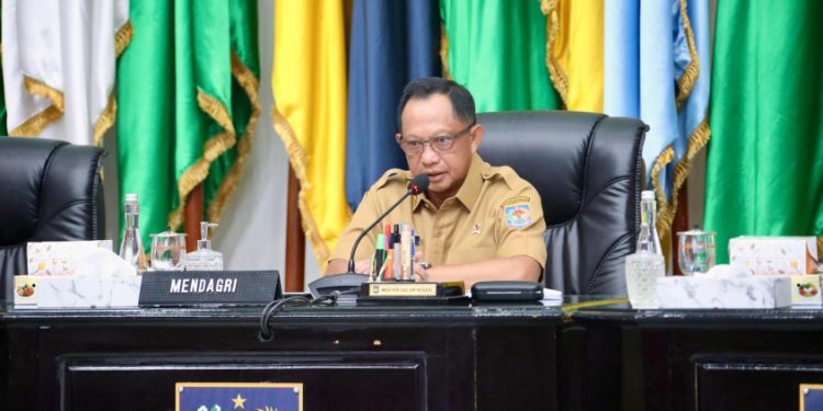Masuki Mei 2024, Mendagri Dorong Pemda Percepat Realisasi APBD