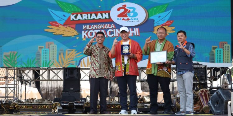 Kado Hari Jadi Ke-23, Kota Cimahi Luncurkan Call Center Cimahi Campernik 112 Untuk Nomor Layanan Kedaruratan