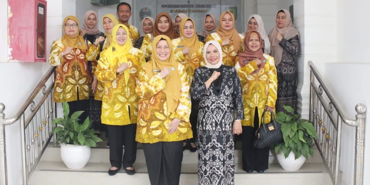 Pastikan Pelaksanaan 10 Program PKK, TP PKK Sumut Laksanakan Monitoring dan Pembinaan ke Kabupaten Sergai Sumatera Utara