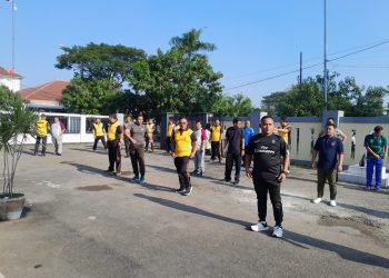Tubuh Sehat Pikiran Segar, H Aris Sadikin Mengajak Untuk Senam Pagi Bersama
