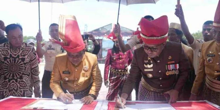 HUT ke-161 Jeneponto, Danny Pomanto dan Pj Bupati Junaedi Taken MoU Soal Pengendalian Inflasi Daerah