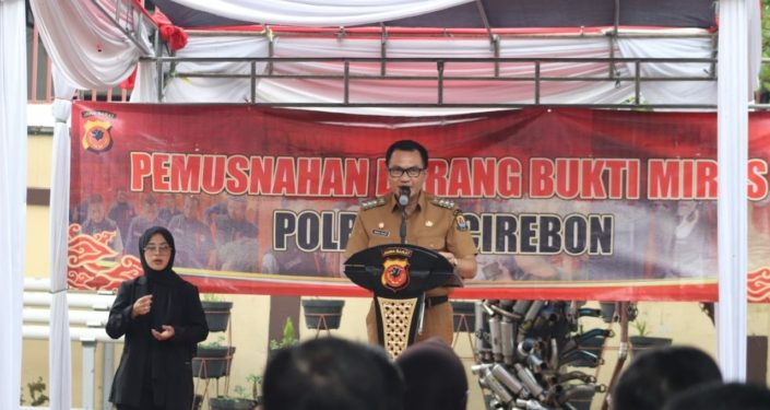Pernyataan Pj Bupati Cirebon Usai Hadiri Pemusnahan Miras di Polresta Cirebon