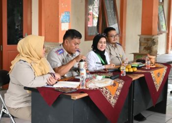 Kantor Pertanahan Sosialisasi PTSL di Kelurahan Kaliwadas