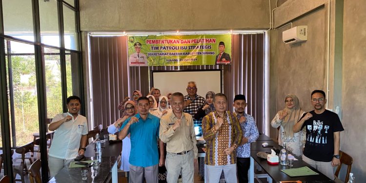 Asda II Setda Subang Memberikan Pelatihan dan Arahan Kepada Tim Patroli Isu Strategis Guna Merespon Aspirasi Masyarakat