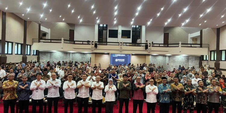 Pj. Bupati Bantaeng Hadiri Pertemuan Dengan Menteri PAN-RB