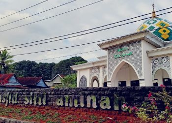Masjid SITTI AMINAH Resmi Dibuka: Langkah Baru Bupati Maros untuk Memajukan Leang-Leang