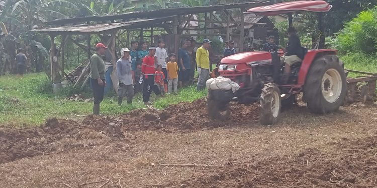 Buka Lahan, LDII Kotabaru Siapkan Kemandirian Santri