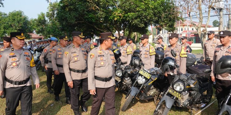 Jelang Pilkada, Kapolres Lampung Tengah Pimpin Apel Kesiapan Personel, Randis dan Peralatan Dalmas