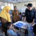 Gibran Rakabuming Raka Didampingi Pj Walikota, Dr. Nurdin, Uji Coba Program Makan Gratis Di SDN 4 Kota Tangerang