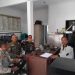 SINEGRITAS TNI-POLRI WILAYAH HUKUM POLSEK NANGGUNG SILAHTURAHMI DAN AJAK PERANGKAT DESA NANGGUNG TOMAS UNTUK JAGA HARKAMTIBMAS DESA BINAAN DALAM MENEKAN ANGKA KRIMINALITAS DAN AKSI TAWURAN PELAJAR