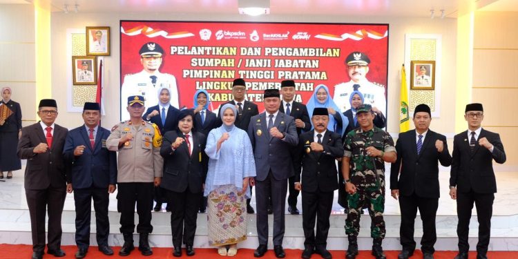 Bupati Adnan Lantik Enam Pejabat Tinggi Pratama Gowa,Andy Azis Jabat Sekda Gowa Definitif