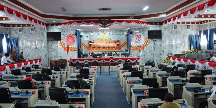 Pj.Bupati Lampung Utara Hadiri Rapat Paripurna di Dewan perwakilan Rakyat Daerah (DPRD)