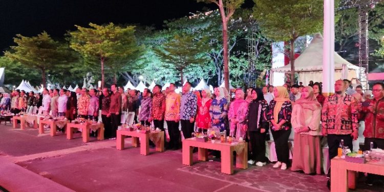 PJ Sekda Dampingi Staf Ahli Kemenkominfo RI Buka Resmi KIM FEST dan UMKM Fiesta 2024