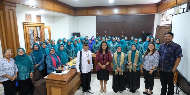 Sharing Pengalaman.,TP PKK Gowa Studi Tiru Progam Inovasi Posyandu PKK Denpasar